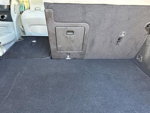 Certified 2023 Volvo XC60 T8 Ultimate image 15