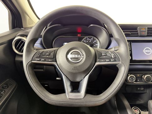 Used 2024 Nissan Versa SV w/ Trunk Package FWD image 9