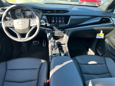 New 2025 Cadillac XT6 Sport w/ Technology Package image 12