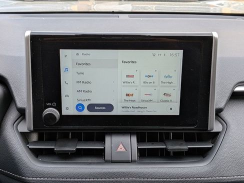 Used 2024 Toyota RAV4 XLE image 17