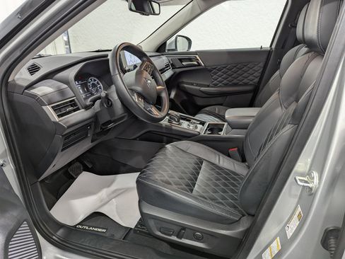 Used 2022 Mitsubishi Outlander SEL image 15