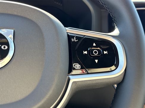 New 2026 Volvo XC60 B5 Plus w/ Protection Package Premier image 23