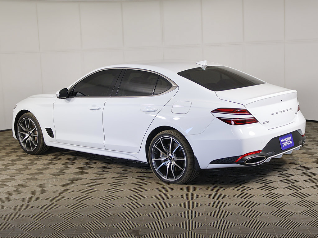 Used 2026 Genesis G70 2.5T AWD/4WD image 9