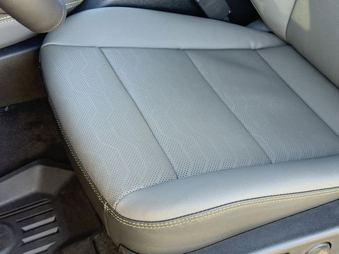 New 2026 Chevrolet Colorado ZR2 w/ ZR2 Bison Edition image 11