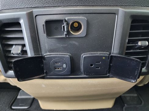 Used 2020 Ford F350 XLT w/ XLT Premium Package image 43