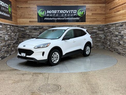Used 2022 Ford Escape SE w/ Cold Weather Package image 5
