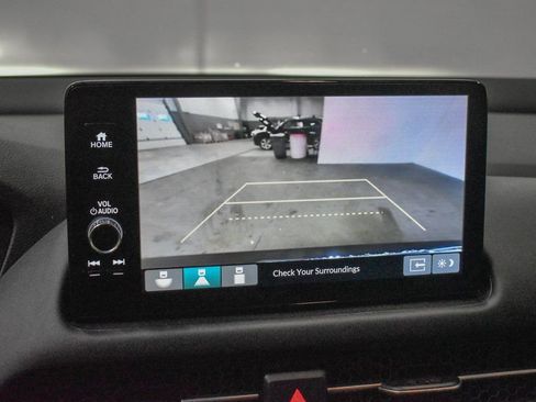 Used 2024 Honda HR-V EX-L image 16