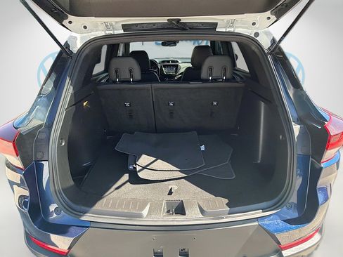 Used 2022 Chevrolet TrailBlazer ACTIV w/ Technology Package image 25