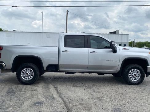 Used 2021 Chevrolet Silverado 2500 LT w/ All Star Edition image 8