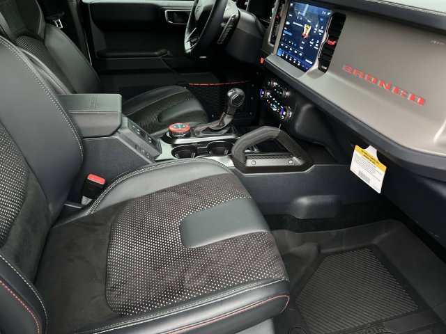Used 2024 Ford Bronco Raptor w/ Interior Carbon Fiber Pack 6 AWD/4WD image 22