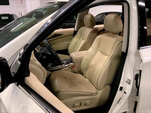 Used 2020 INFINITI QX60 Luxe w/ Essential Package image 7