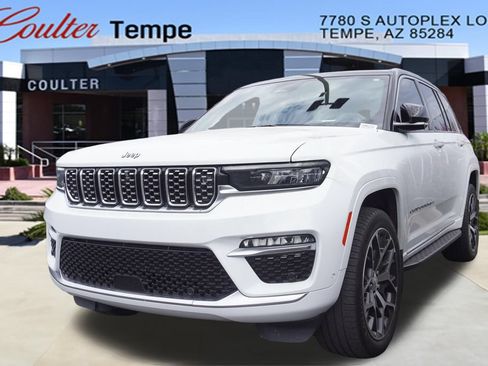 Used 2024 Jeep Grand Cherokee Summit AWD/4WD image 1