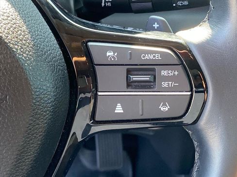 Used 2023 Honda Pilot EX-L image 18