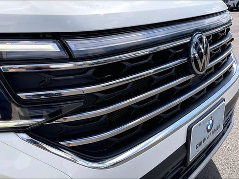 Used 2024 Volkswagen Atlas SE FWD image 28