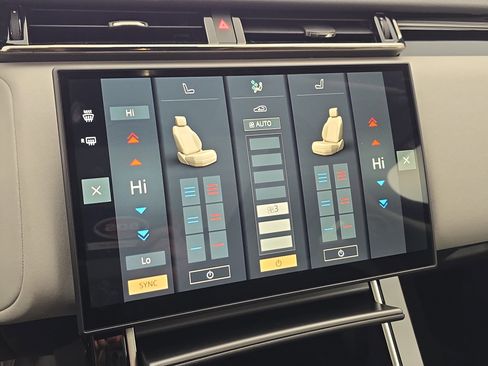 Used 2025 Land Rover Range Rover Velar Dynamic SE image 23