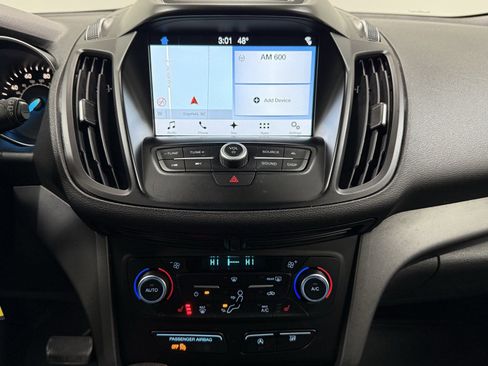 Used 2018 Ford Escape SE w/ Ford Safe & Smart Package image 22