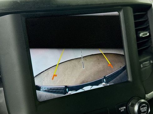 Used 2022 RAM 1500 Big Horn AWD/4WD image 9