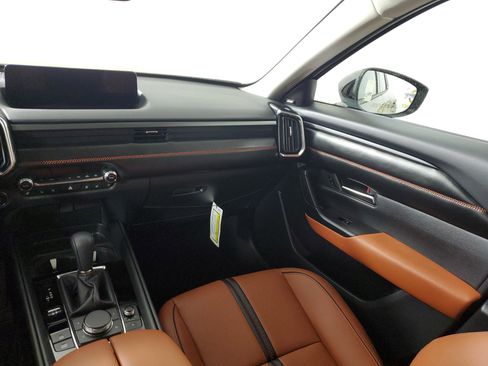 Certified 2025 MAZDA CX-50 2.5 Turbo w/ Weather Package image 25