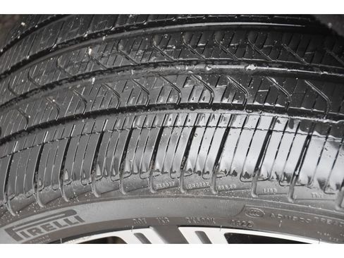 Certified 2025 Volvo S90 B6 Ultra image 11