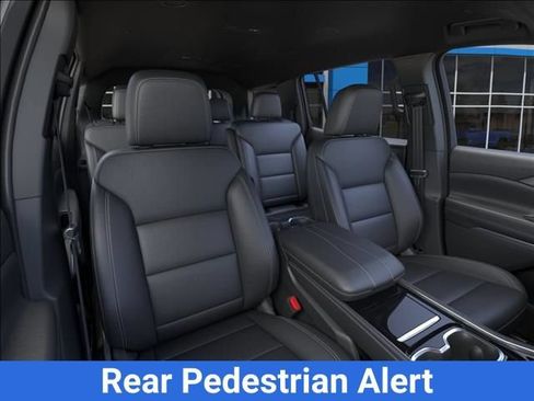 New 2027 Chevrolet Traverse LT w/ Midnight/Sport Edition FWD image 19