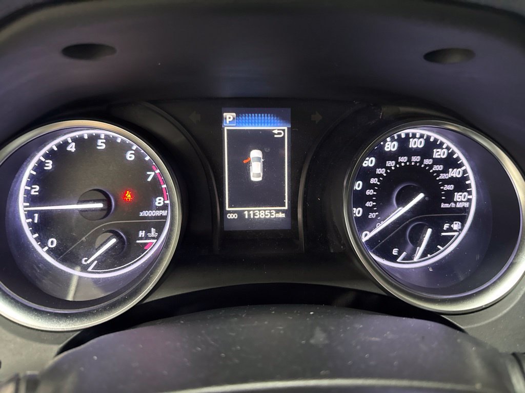 Used 2018 Toyota Camry SE FWD image 18