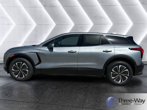 New 2026 Chevrolet Blazer EV LT FWD image 2