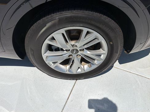 Used 2023 Genesis GV70 2.5T AWD/4WD image 38