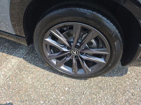 Certified 2025 Acura ADX A-Spec FWD image 13