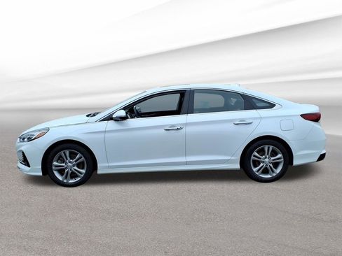 Used 2018 Hyundai Sonata Limited w/ Limited Ultimate Package 03 FWD image 2