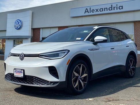 Certified 2023 Volkswagen ID.4 Pro S image 1