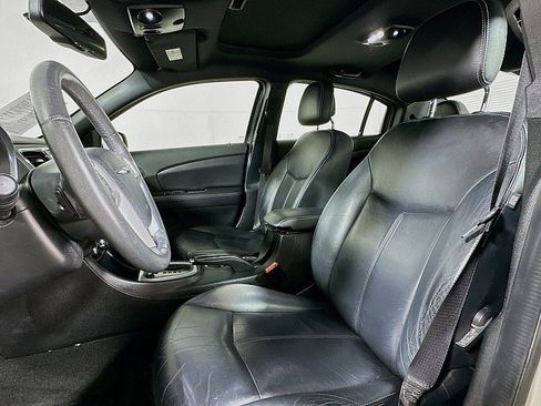Used 2012 Chrysler 200 Limited w/ Sun/Sound Group FWD image 10
