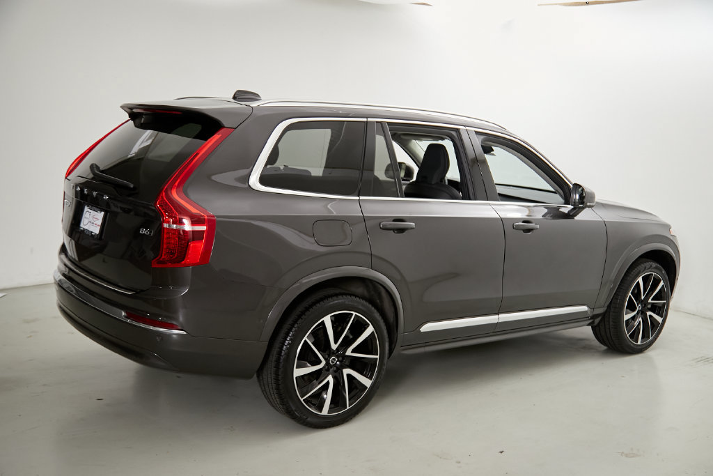 Certified 2024 Volvo XC90 B6 Plus w/ Protection Package Premier AWD/4WD image 9