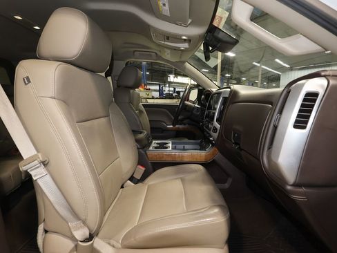 Used 2015 GMC Sierra 1500 SLT w/ SLT Crew Cab Value Package image 16