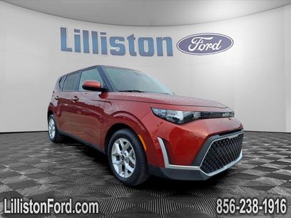 Used 2023 Kia Soul LX w/ LX Technology Package