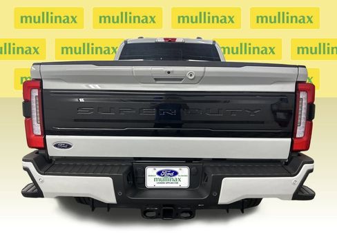 New 2026 Ford F250 Platinum image 9