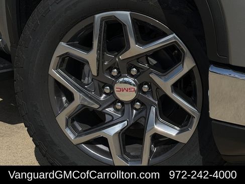 New 2026 GMC Sierra 1500 SLT AWD/4WD image 9