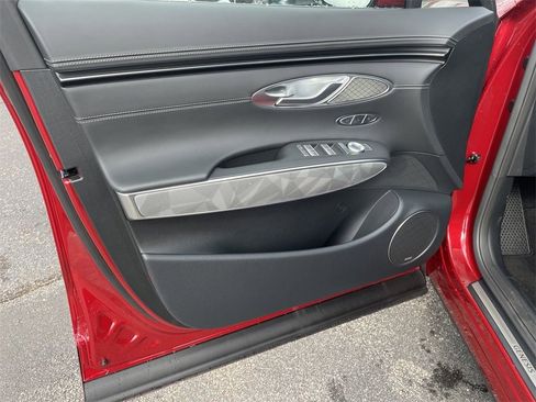 Used 2024 Genesis GV70 3.5T Sport w/ Sport Advanced Package image 13