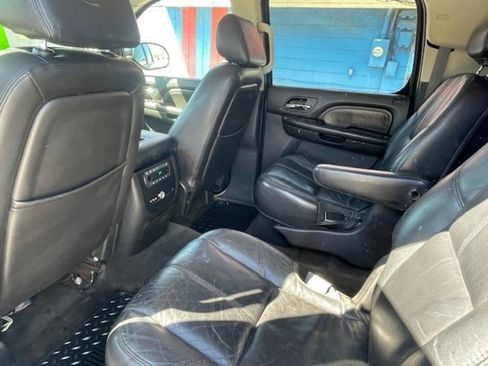 Used 2007 GMC Yukon XL Denali image 12