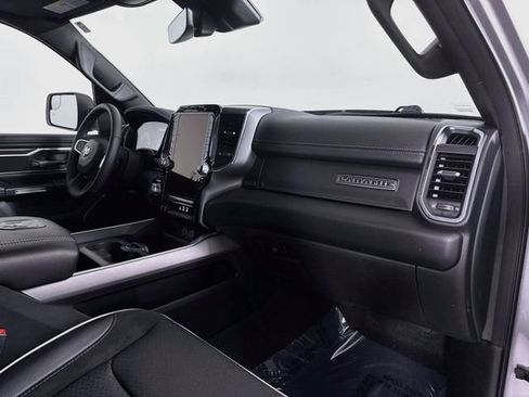 Used 2025 RAM 1500 Laramie w/ Sport Appearance Package AWD/4WD image 28