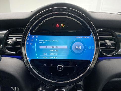 Certified 2022 MINI Cooper SE image 16