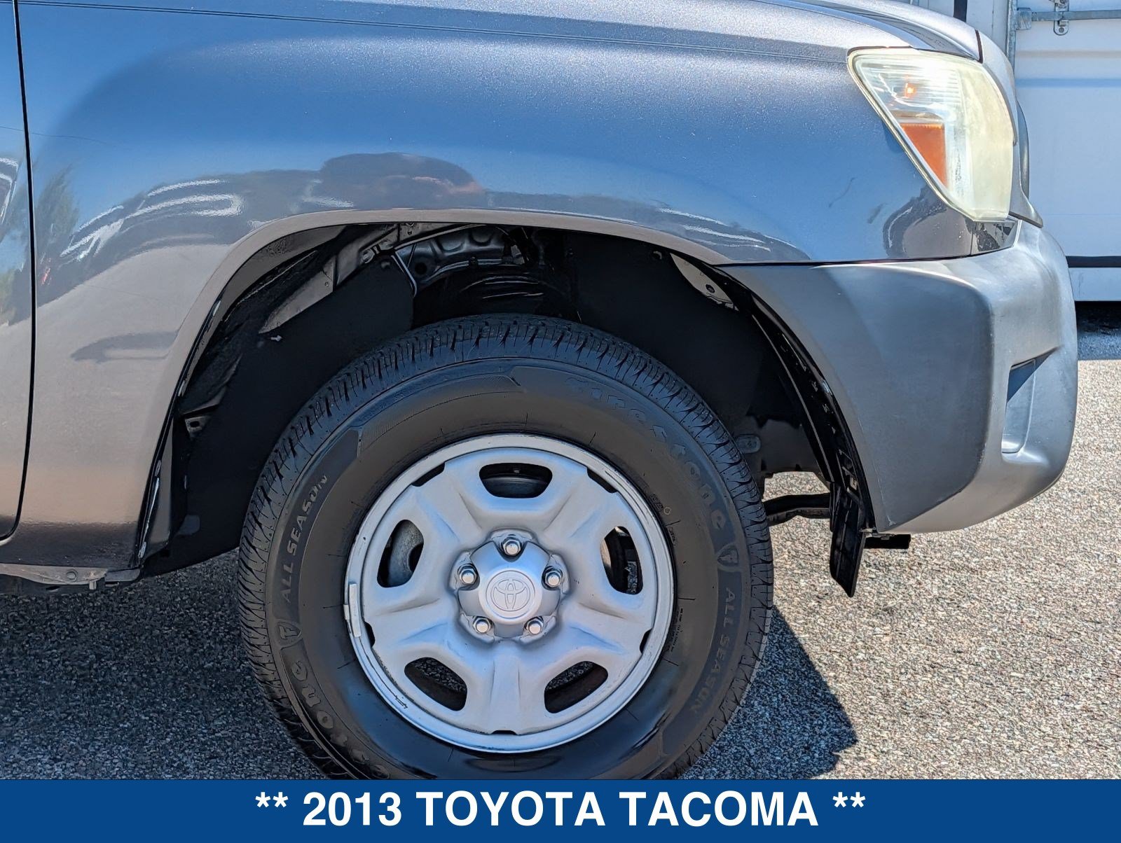 Used 2013 Toyota Tacoma 2WD Regular Cab image 12