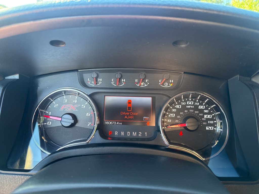Used 2013 Ford F150 FX4 w/ Mid Equipment Group AWD/4WD image 14