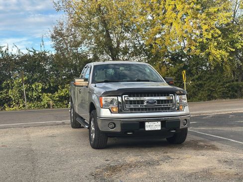 Used 2013 Ford F150 XLT w/ Luxury Equipment Group image 8