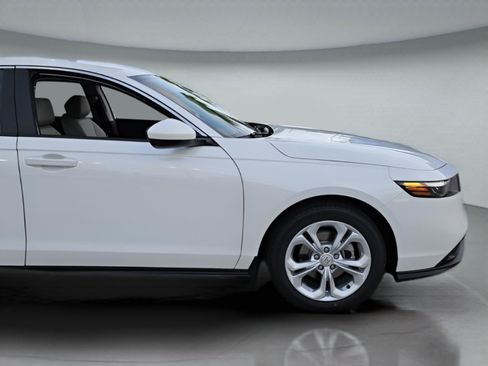 New 2025 Honda Accord LX image 36