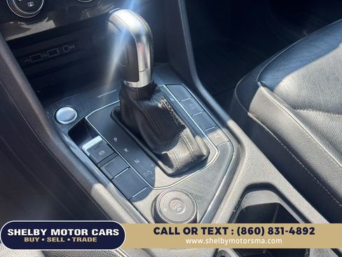 Used 2019 Volkswagen Tiguan SEL Premium R-Line AWD/4WD image 12