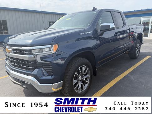 Used 2023 Chevrolet Silverado 1500 LT AWD/4WD image 1