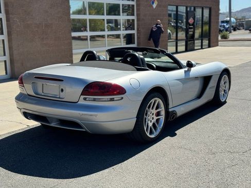 Used 2003 Dodge Viper SRT-10 image 5