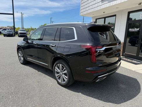 Used 2024 Cadillac XT6 Premium Luxury w/ LPO, Floor Liner Package image 6