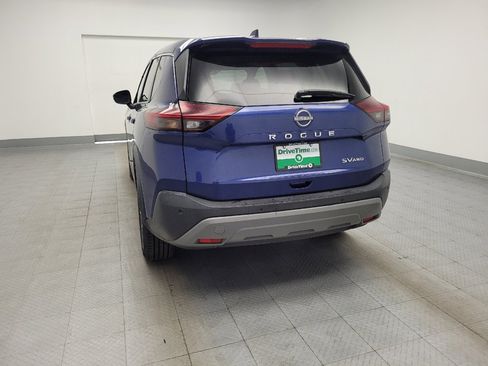 Used 2022 Nissan Rogue SV AWD/4WD image 6
