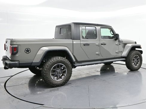 Used 2022 Jeep Gladiator Overland w/ Popular Equipment Package AWD/4WD image 7